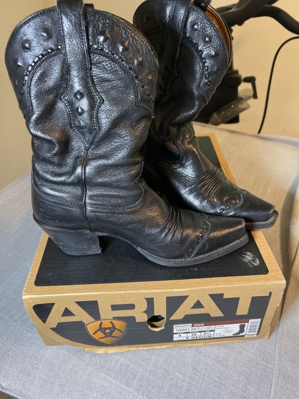 Ariat Women's Dixie Black Leather Western Cowboy Boots Size 8B 10001367